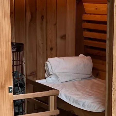 Holiday home Den Bergh