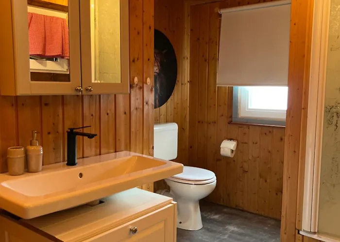 Waldstube * Bromskirchen